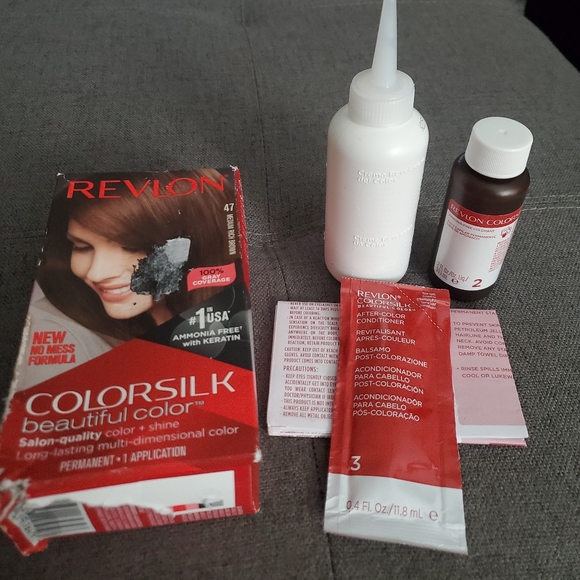 Revlon Boxed Hair Dye Color 47 Medium Rich Brown - Picture 3 of 4